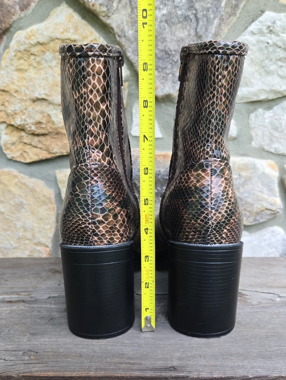 Urban Outfitters Brown Faux Snakeskin Chunky Heel Platform Boots Size 8 Animal